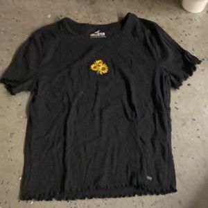 hollister black baby tee size medium
